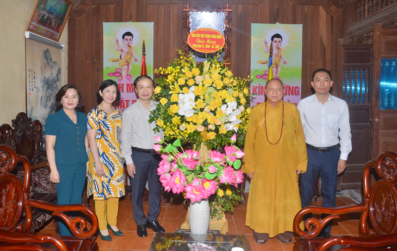 Phát huy hơn nữa truyền thống hộ quốc an dân, đồng hành cùng dân tộc