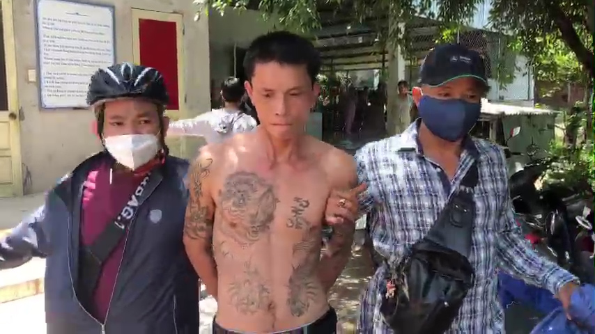 Bắt tạm giam đối tượng gây ra hàng loạt vụ cướp tài sản