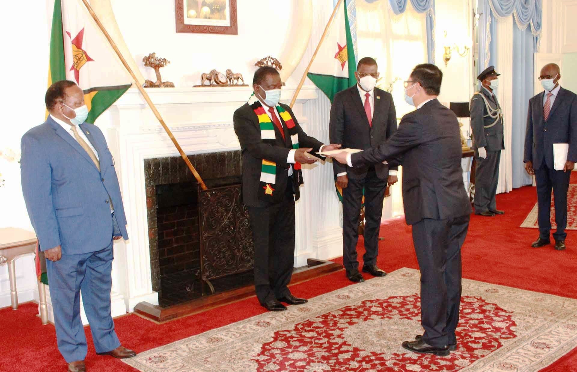 Thúc đẩy quan hệ hữu nghị và hợp tác nhiều mặt Việt Nam - Zimbabwe