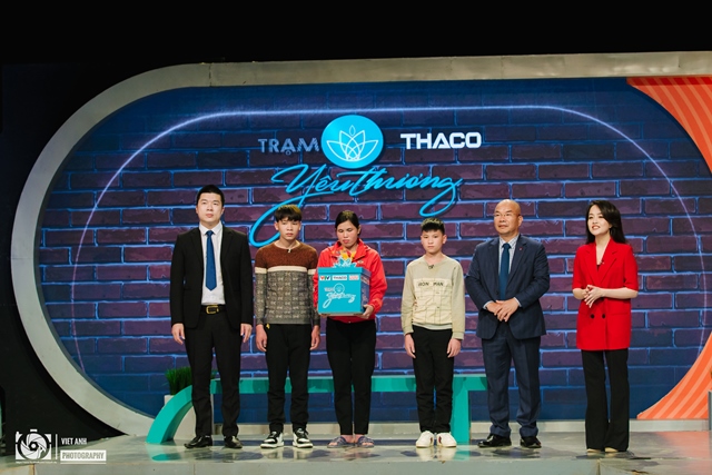 Người vợ dân tộc Tày “vá tim” cho chồng bằng tình yêu thương
