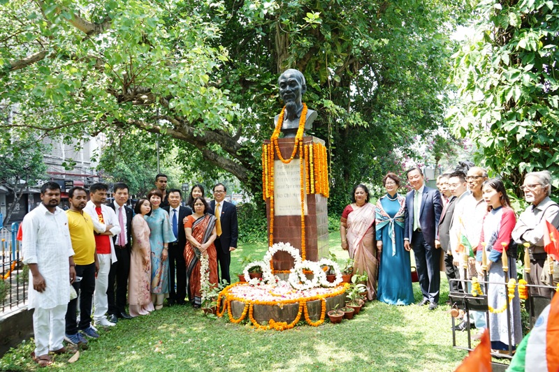 Khởi động tuần lễ kỷ niệm ngày sinh Bác Hồ tại thành phố Kolkata, Ấn Độ