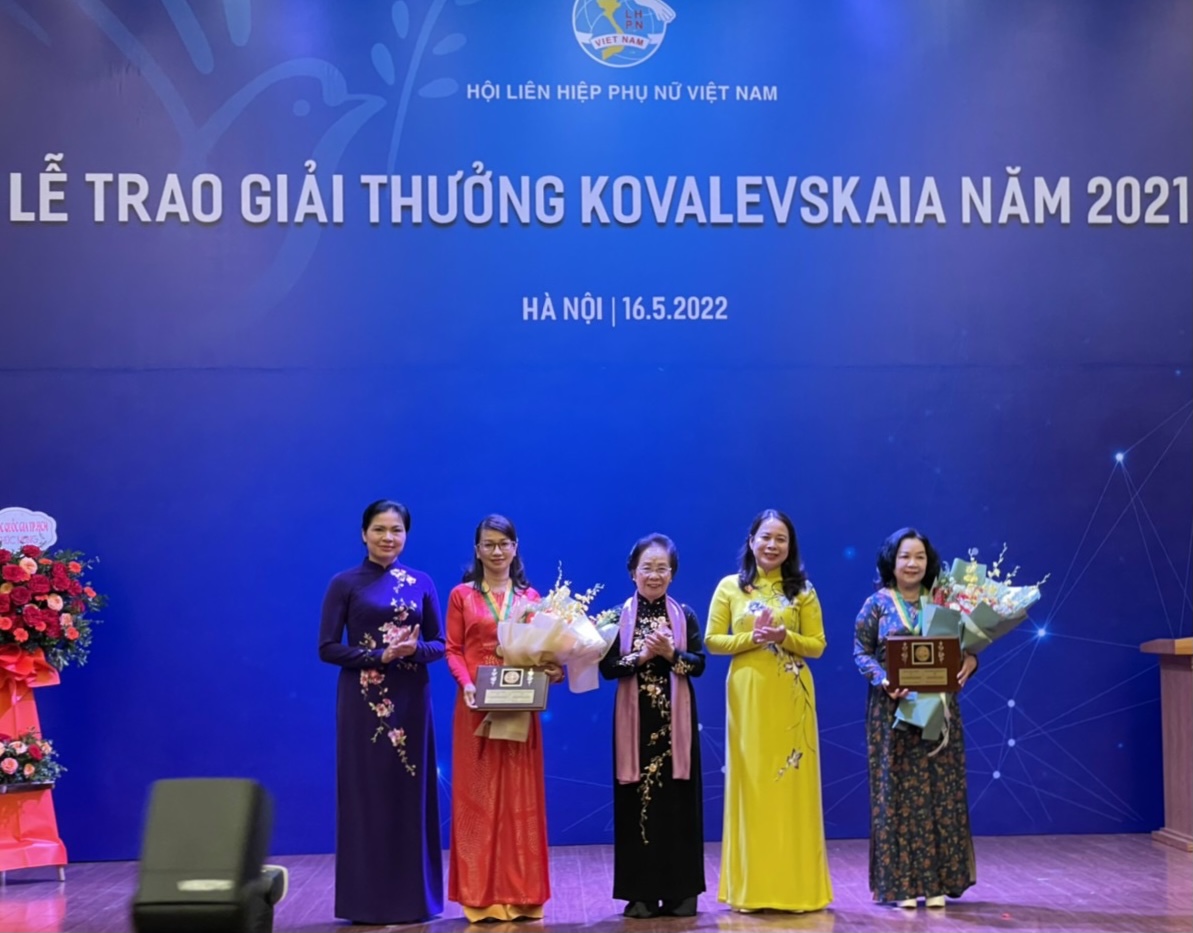Trao giải thưởng Kovalevskaia năm 2021 cho 2 nhà khoa học nữ