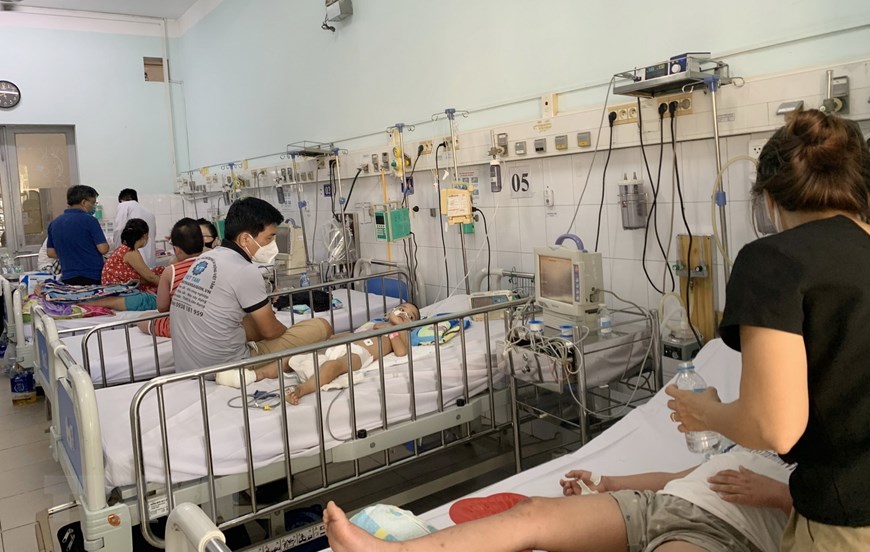 Bộ Y tế yêu cầu quyết liệt phòng chống dịch sốt xuất huyết, tay chân miệng