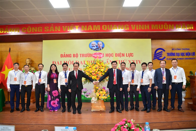 Đại hội đại biểu Đảng bộ Trường Đại học Điện lực lần thứ XXIV Đoàn kết - Năng động - Sáng tạo