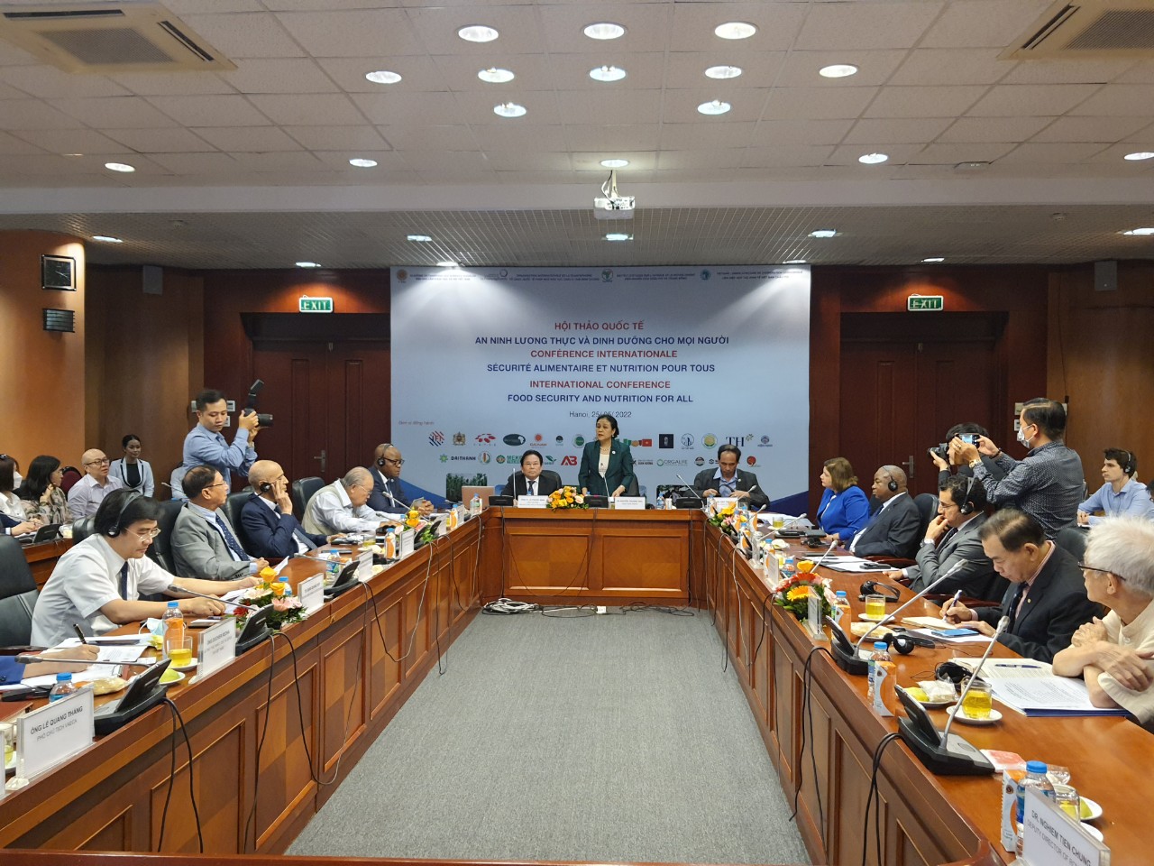 Trên 2 000 chuyên gia nông nghiệp được cử sang giúp các nước châu Phi