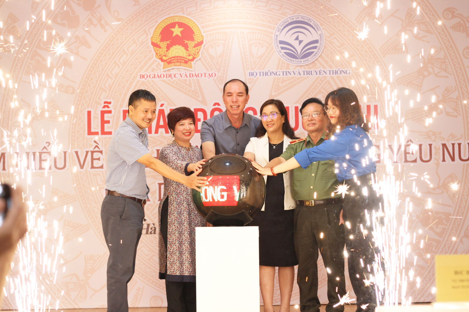 Phát động cuộc thi Tìm hiểu về lịch sử truyền thống yêu nước của dân tộc Việt Nam”
