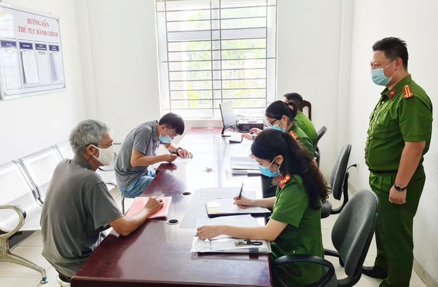 Thời hạn gửi Quyết định xác minh nội dung khiếu nại trong CAND