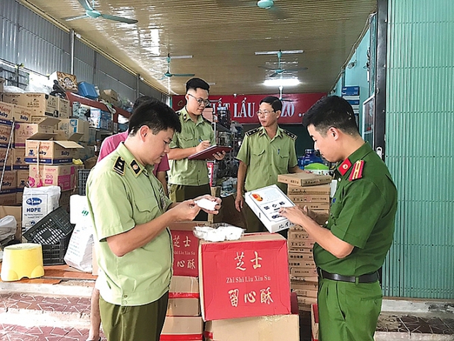 Thẩm quyền ban hành quyết định kiểm tra của quản lý thị trường