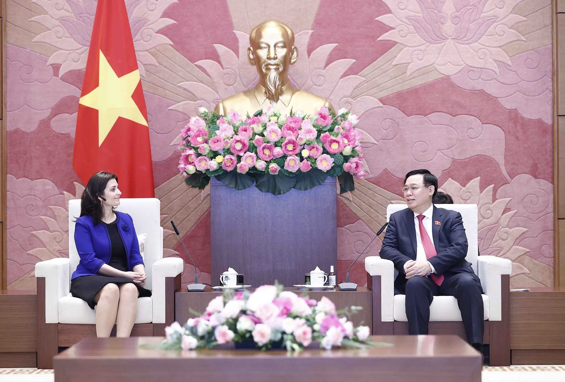 Vun đắp tình hữu nghị giữa Quốc hội, nhân dân hai nước Việt Nam - Bunlgaria