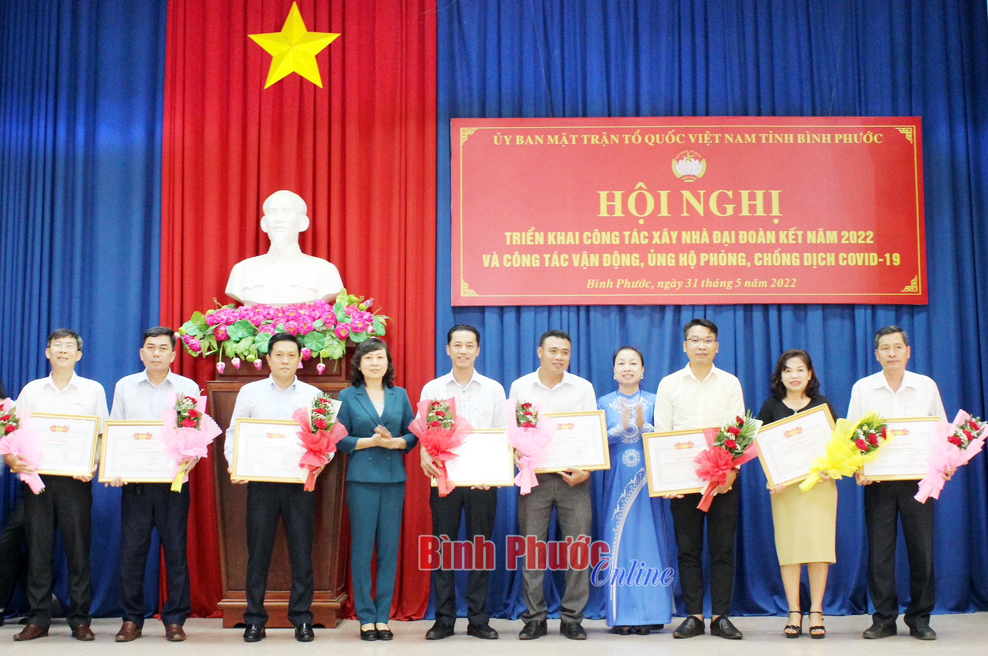 Bình Phước Xây dựng nhà đại đoàn kết cho các hộ nghèo khó khăn về nhà ở