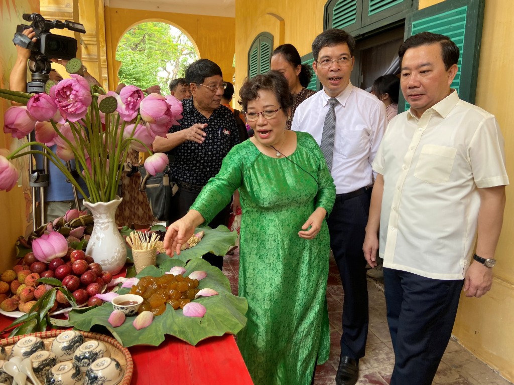 “Tết Đoan Ngọ xưa và nay” tại Hoàng thành Thăng Long