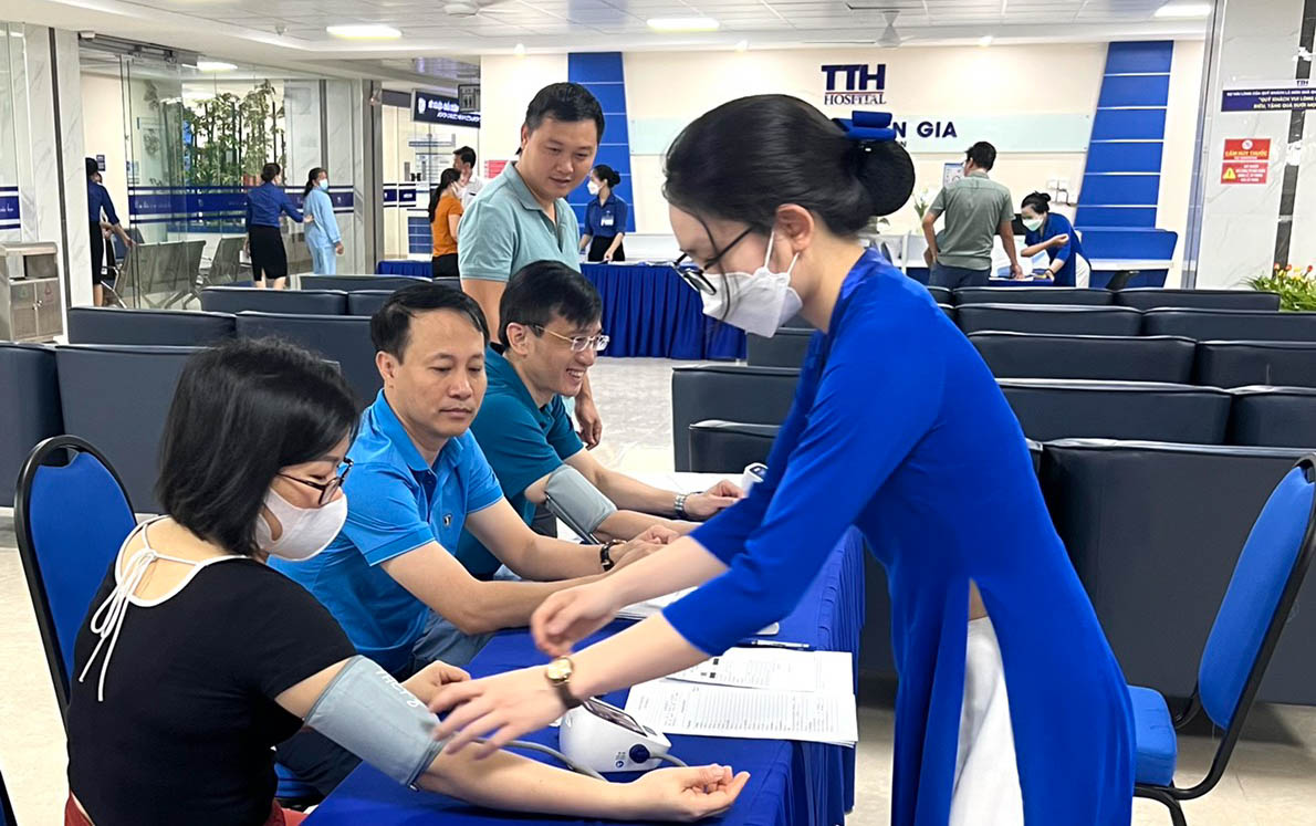Hà Tĩnh Khám sức khỏe định kỳ cho công chức, viên chức và người lao động
