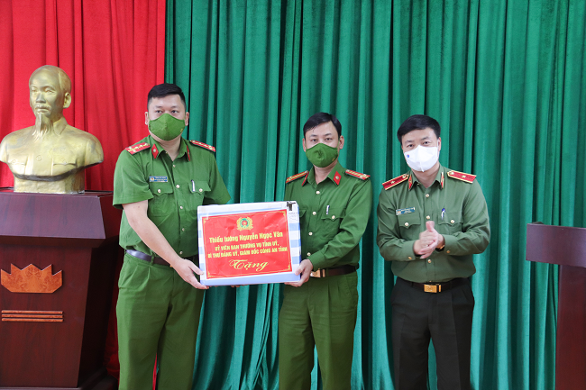 Sơn La Triển khai mô hình “Mỗi đội nghiệp vụ giúp đỡ một công an xã”