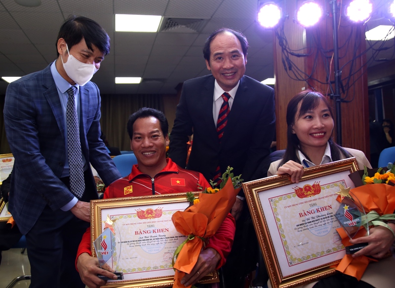 Tìm kiếm và tôn vinh các tấm gương thanh niên khuyết tật