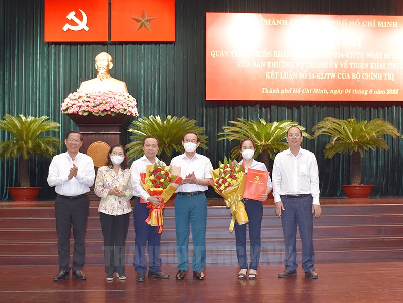 Chỉ định 2 đồng chí tham gia Ban Chấp hành Đảng bộ TP Hồ Chí Minh