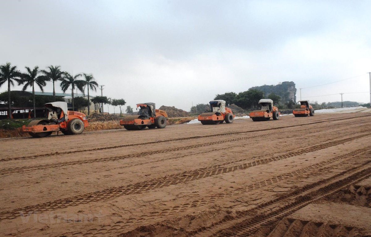 Xử lý thông tin báo nêu về nguy cơ thiếu cát thi công cao tốc