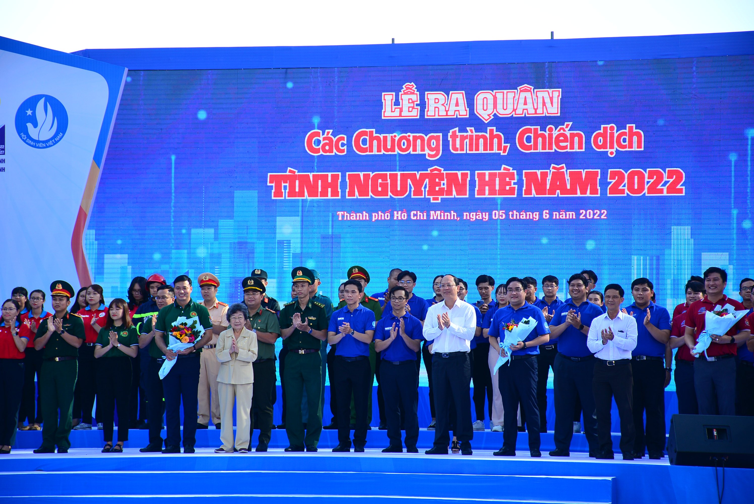 Tuổi trẻ TP Hồ Chí Minh ra quân các chương trình, chiến dịch tình nguyện hè