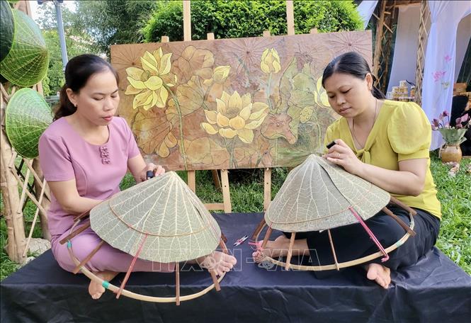 Ngày hội Sen Huế 2022 - Tinh hoa của đất trời