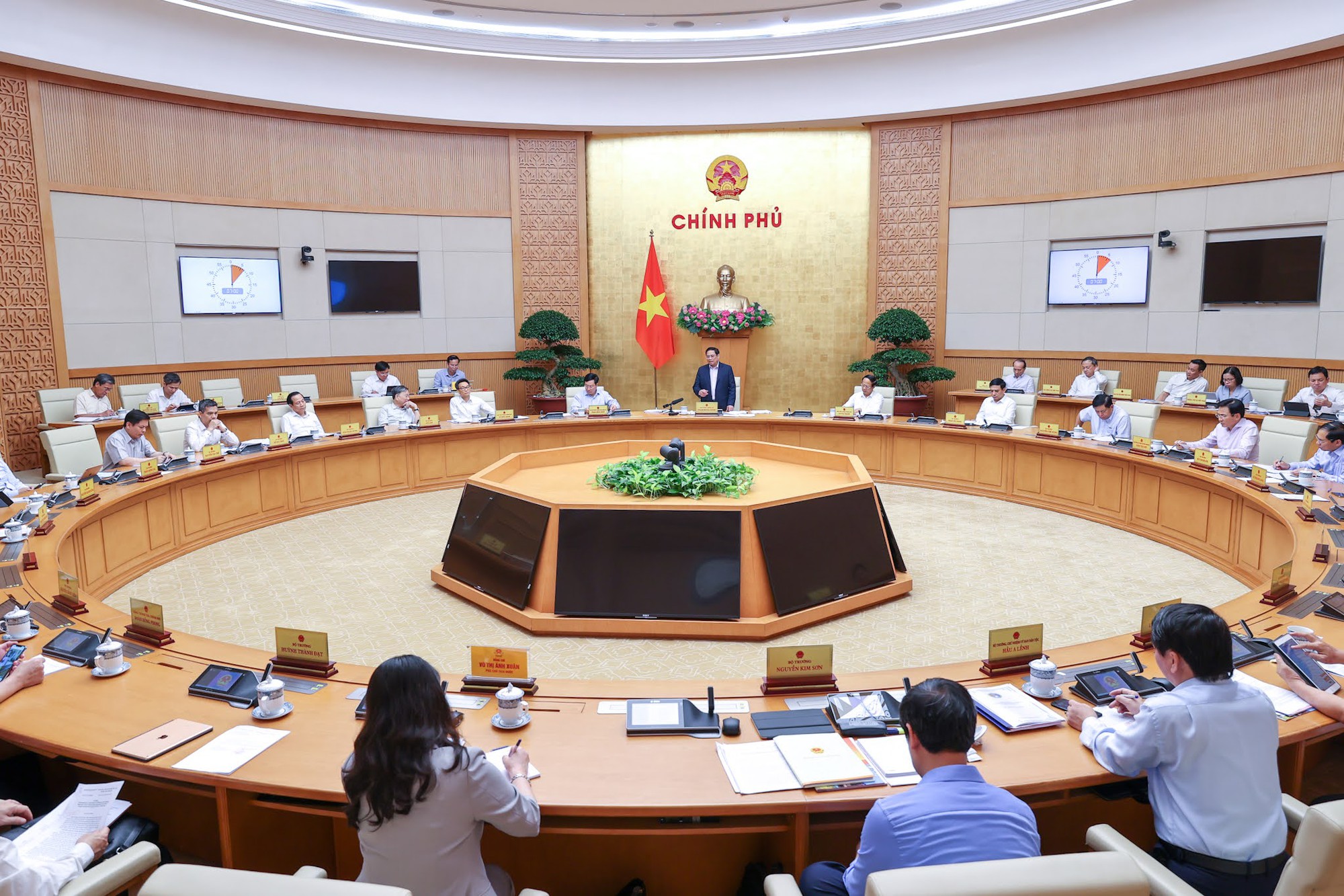 Nghị quyết phiên họp Chính phủ thường kỳ tháng 5 2022