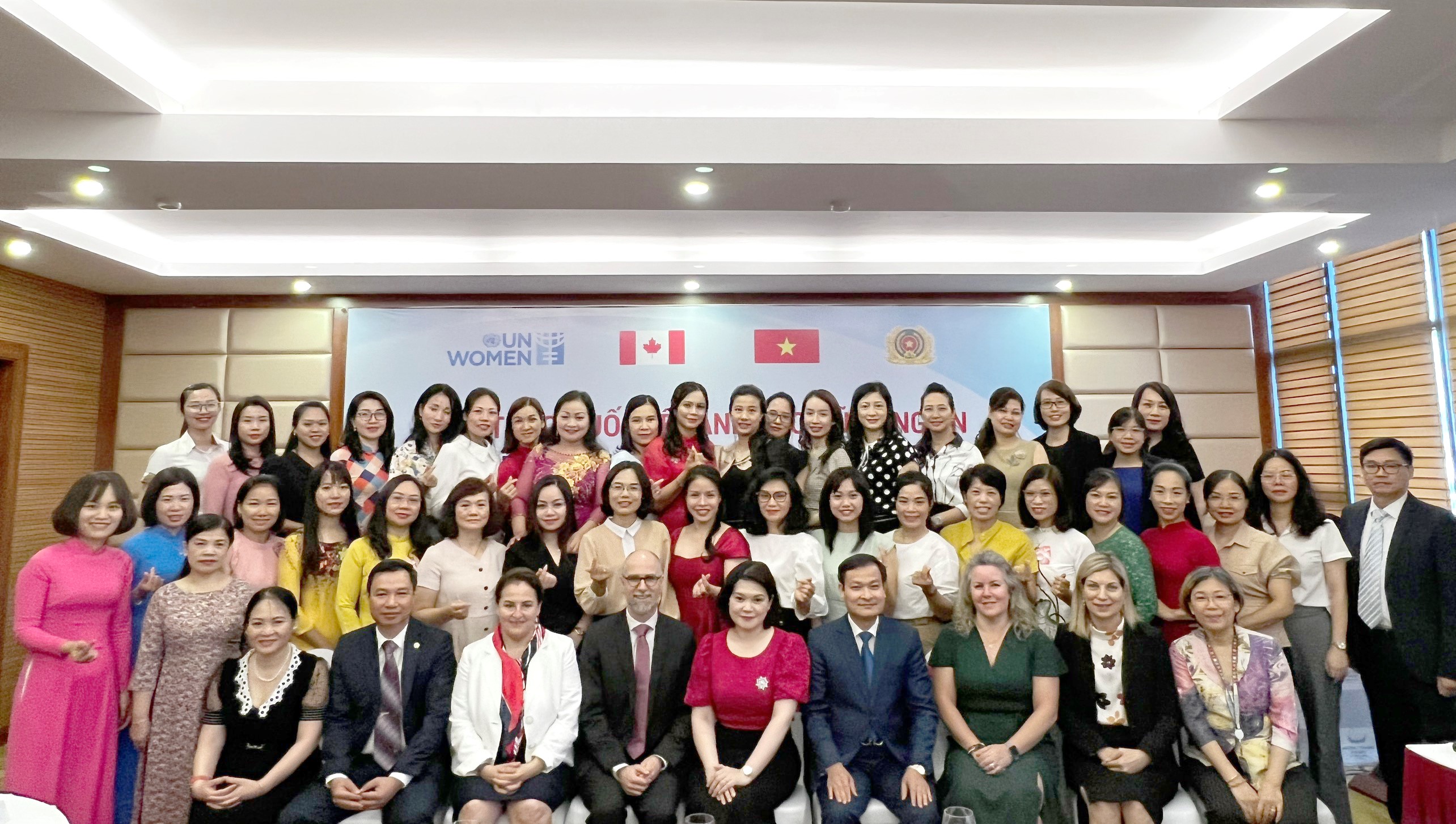 UN Women hỗ trợ nâng cao năng lực cho nữ cán bộ công an Việt Nam