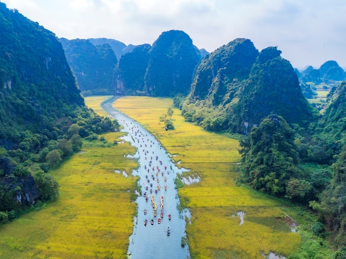 Khách quốc tế đến Ninh Bình tăng trưởng trở lại