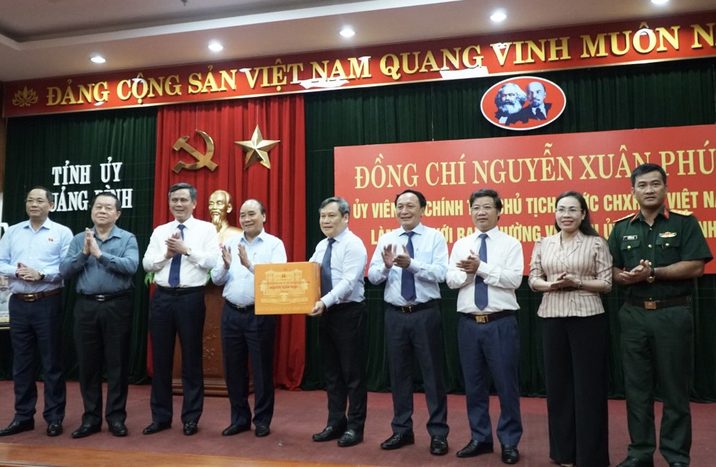 Quảng Bình cần tiếp tục phát huy tiềm năng, thế mạnh, xứng đáng là “viên kim cương xanh” của miền Trung