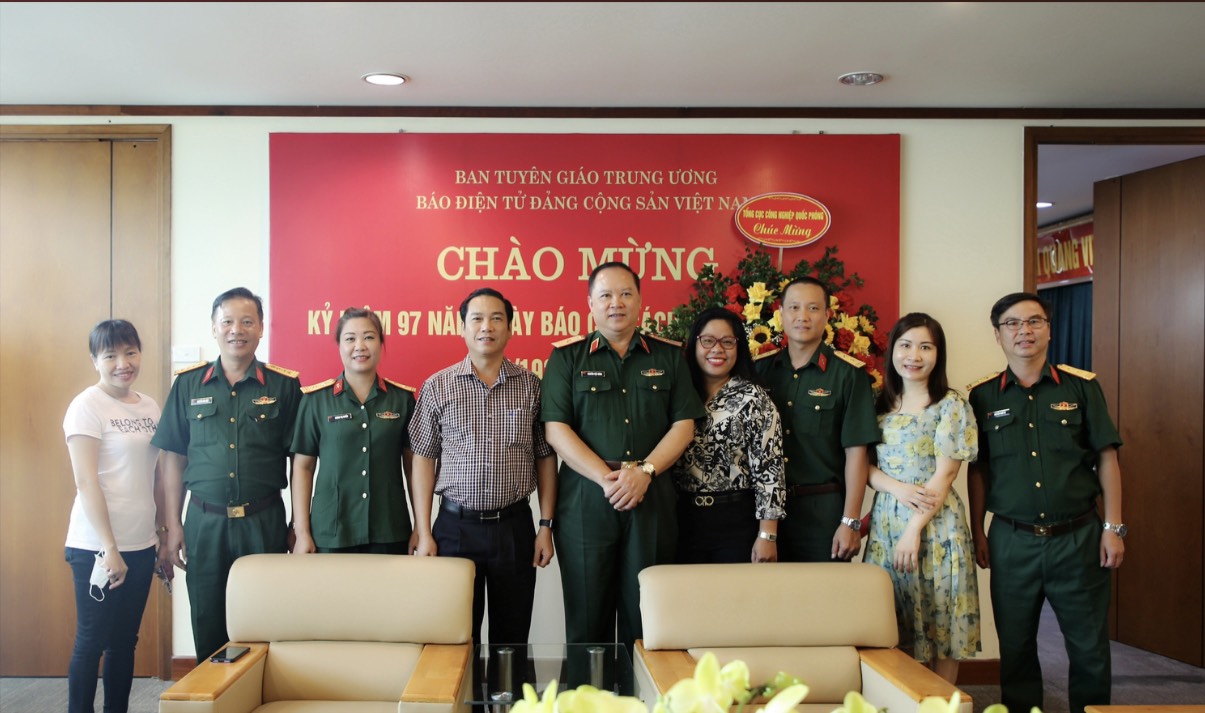 Tiếp tục tăng cường hợp tác tuyên truyền về Tổng cục CNQP trên Báo điện tử ĐCSVN