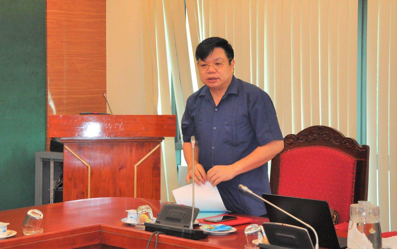 Hoàn thiện cơ sở lý luận và thực tiễn trong kiểm tra tổ chức đảng và đảng viên vi phạm về tư tưởng chính trị