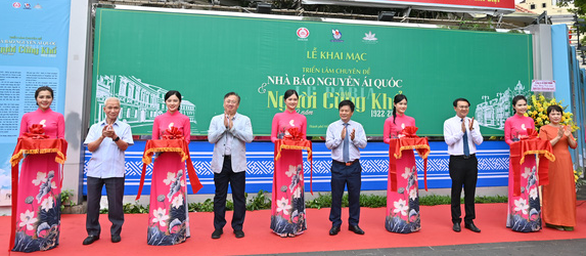 Triển lãm “Nhà báo Nguyễn Ái Quốc và 100 năm Báo Người cùng khổ”
