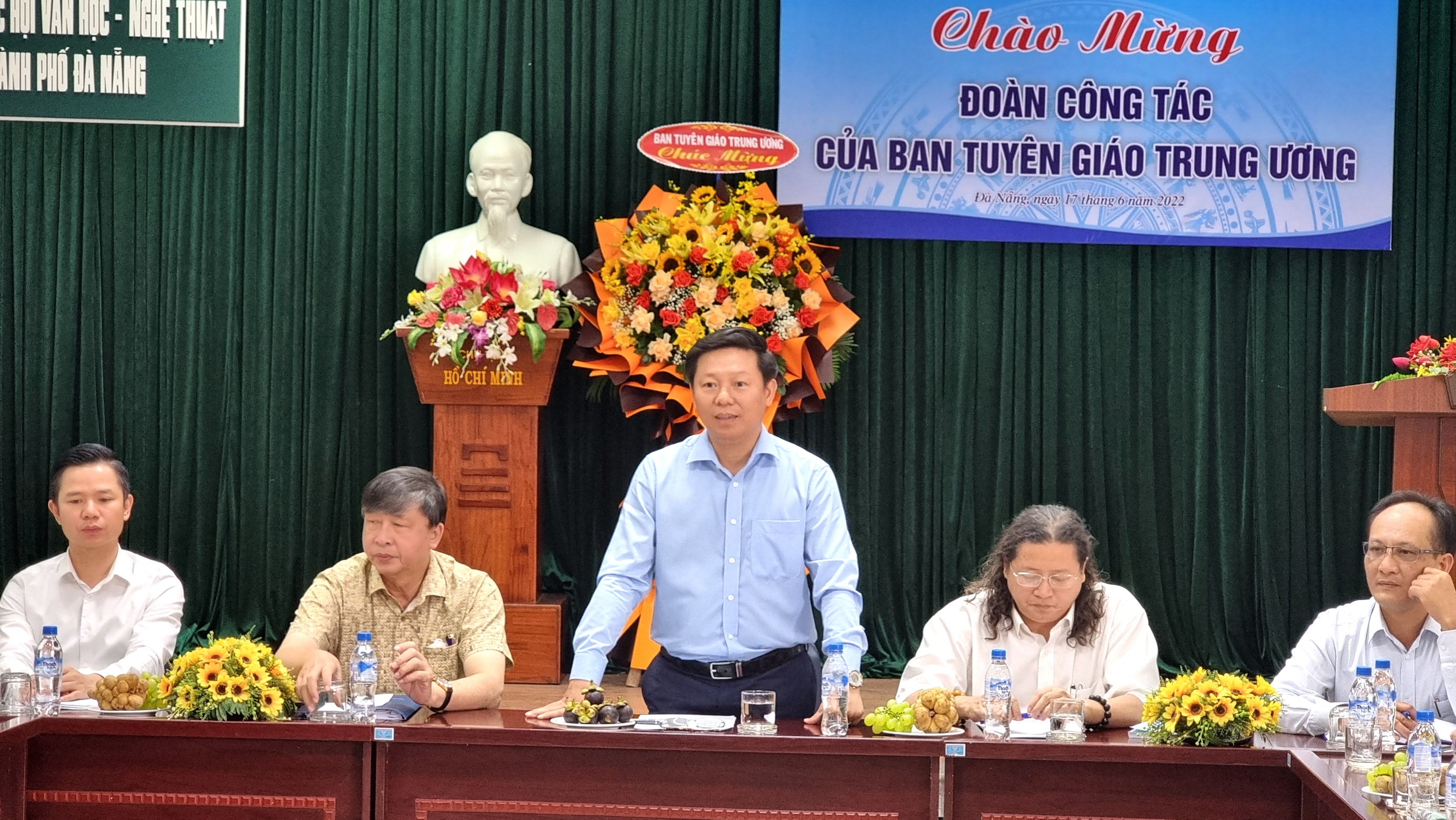 Văn nghệ sĩ đồng hành với sự phát triển của Thành phố Đà Nẵng