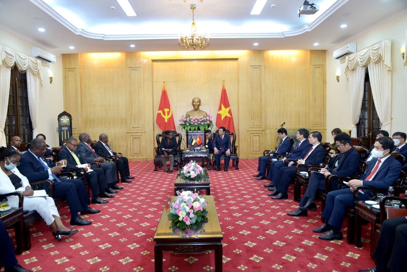 Thiết thực đóng góp cho quan hệ hợp tác giữa Việt Nam và Mozambique