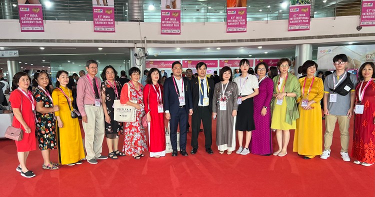 Việt Nam tham dự Hội chợ dệt may quốc tế Ấn Độ 2022