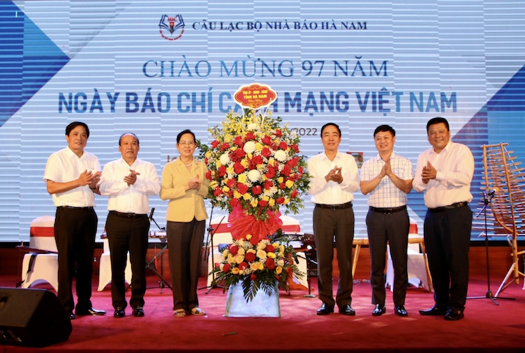 Câu lạc bộ nhà báo Hà Nam kỷ niệm 3 năm hoạt động