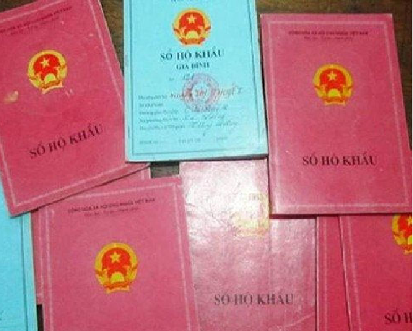 Cần làm gì trước khi sổ hộ khẩu giấy hết giá trị