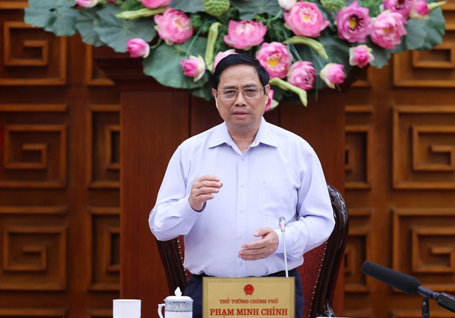 Chăm sóc, bảo vệ tính mạng, sức khỏe người dân là trên hết, trước hết