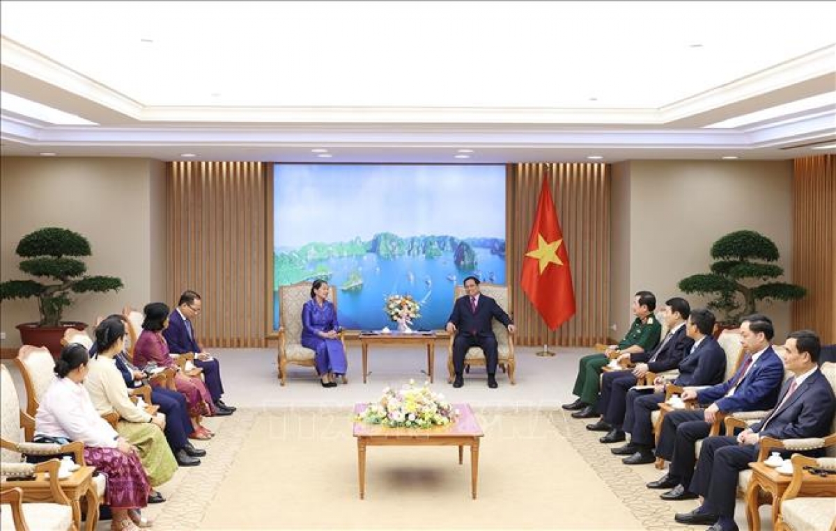 Giữ gìn và vun đắp mối quan hệ láng giềng tốt đẹp Việt Nam-Campuchia