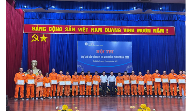 Công ty Điện lực Bình Phước tổ chức hội thi Thợ giỏi năm 2022