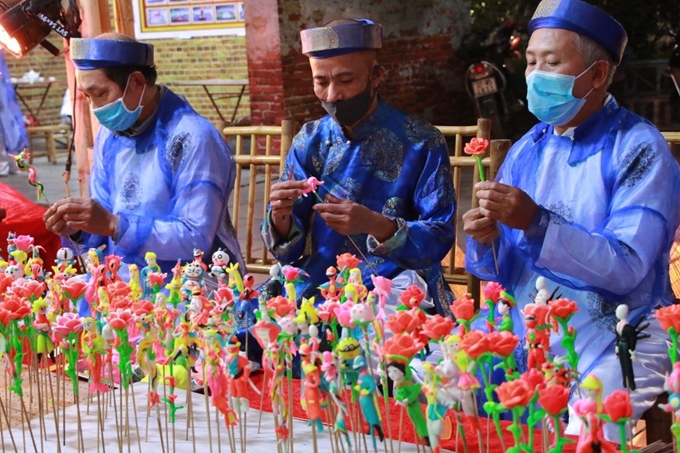 Thi thiết kế sản phẩm quà tặng du lịch Hà Nội