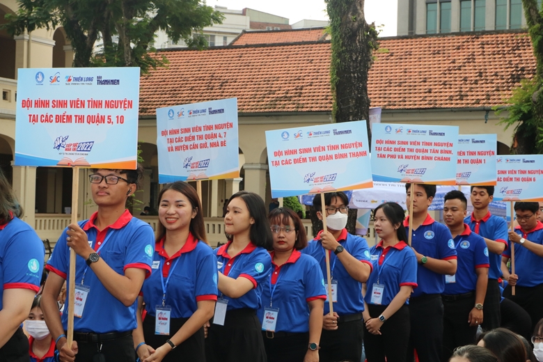 Hơn 18 000 lượt sinh viên TP Hồ Chí Minh tham gia tiếp sức mùa thi năm 2022