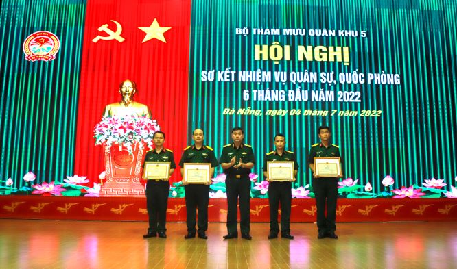 Tham mưu, lãnh đạo, chỉ đạo toàn diện các nhiệm vụ