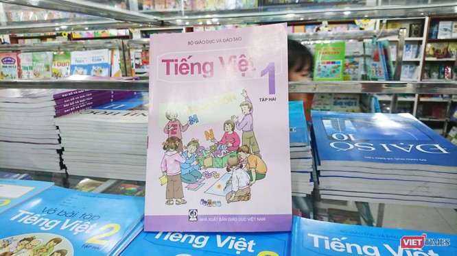 Kỷ luật lãnh đạo Nhà xuất bản Giáo dục Việt Nam