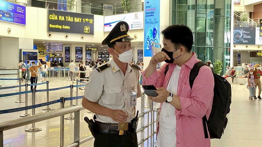 Hành khách hàng không lưu ý mang đủ giấy tờ quy định