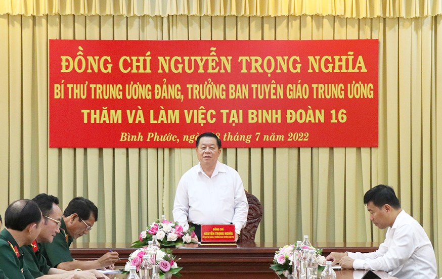 Thực hiện tốt nhiệm vụ kinh tế quốc phòng, xây dựng thế trận lòng dân