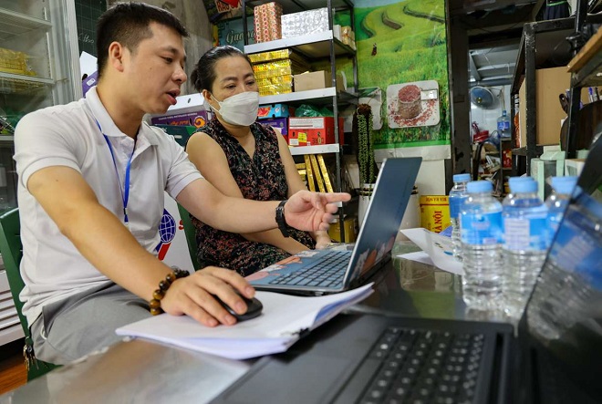 Hiệu quả mô hình “Đội cơ động hỗ trợ dịch vụ công trực tuyến tại nhà”