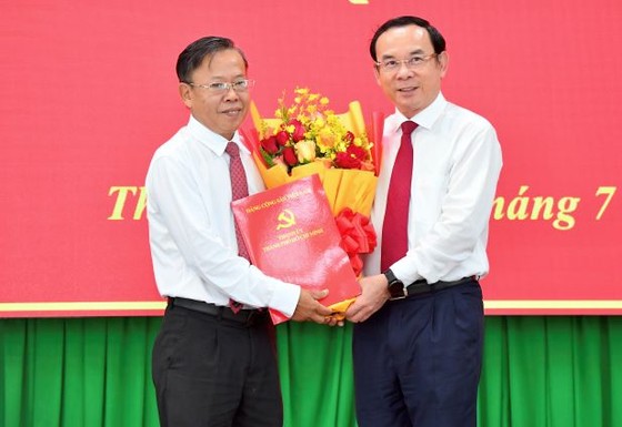 Đồng chí Nguyễn Hữu Hiệp giữ chức Bí thư Thành ủy TP Thủ Đức