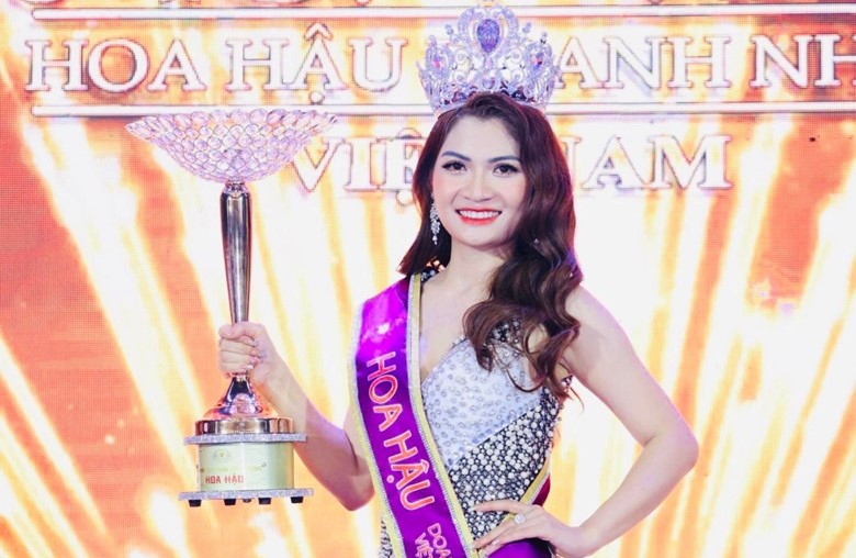 Mạc Thị Minh đăng quang Hoa hậu Doanh nhân Việt Nam
