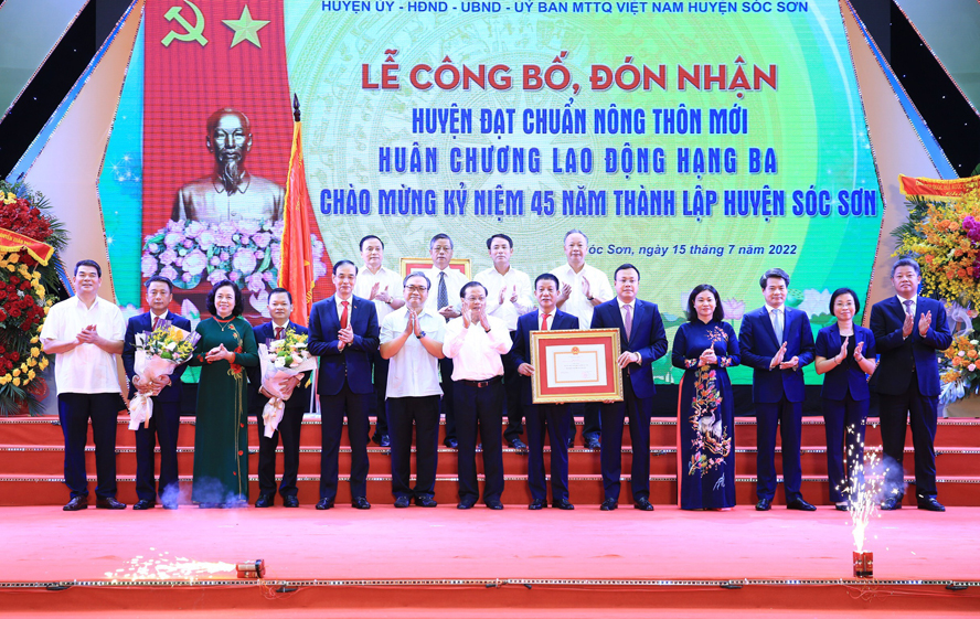 Xây dựng nông thôn mới nâng cao, kiểu mẫu, đưa Sóc Sơn ngày càng phát triển