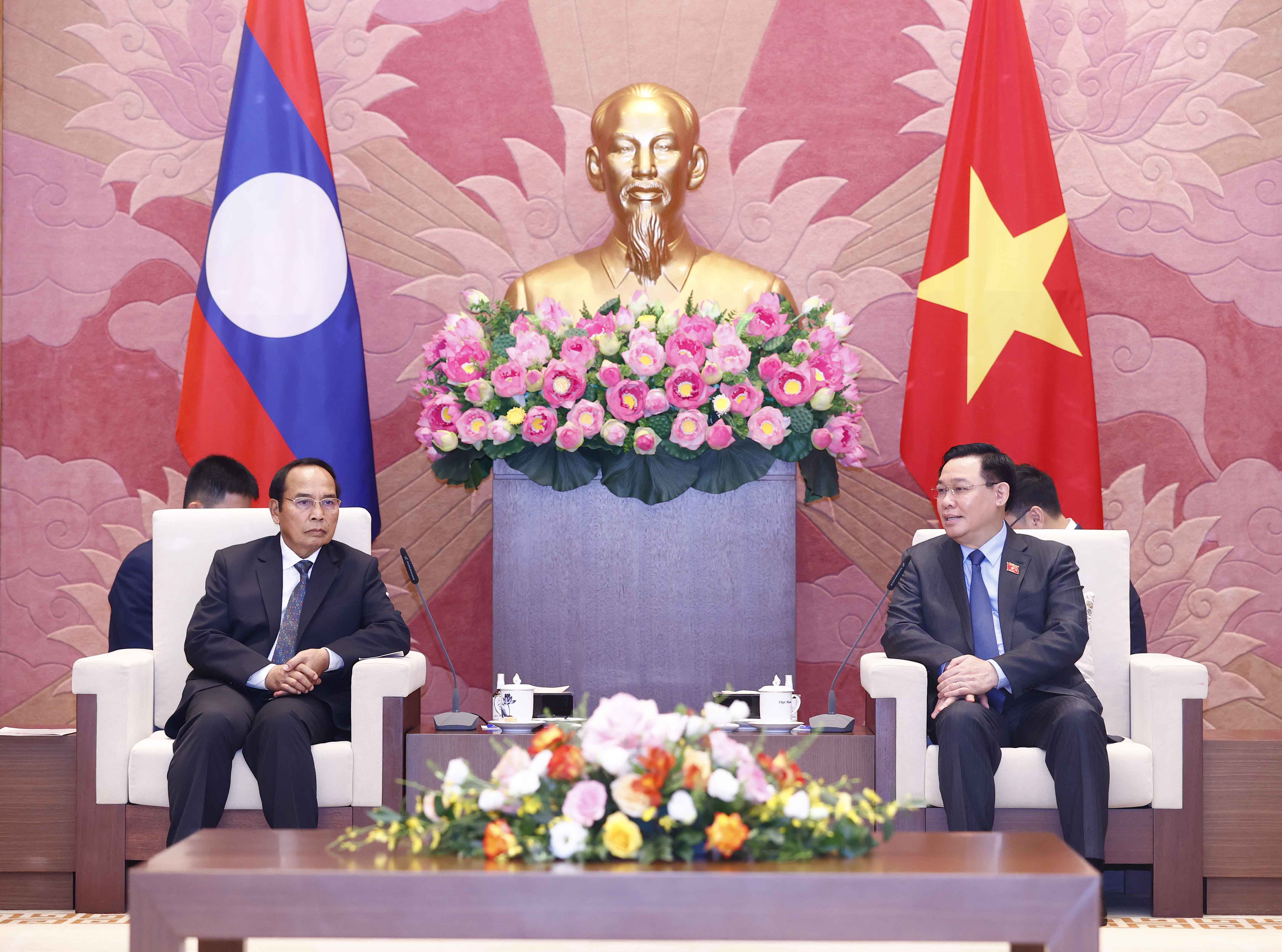 Không ngừng vun đắp và củng cố quan hệ đặc biệt Việt Nam - Lào