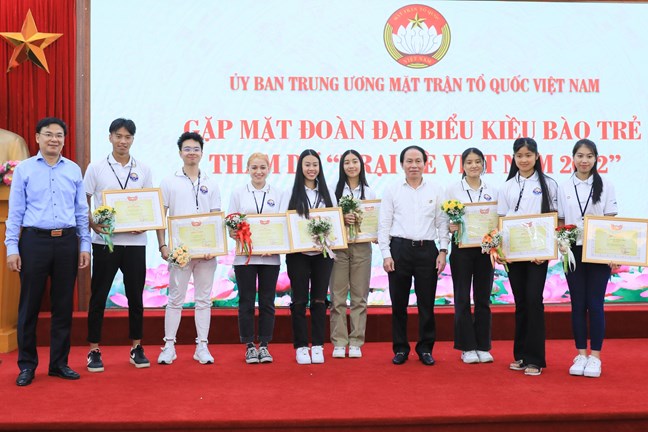 Dù ở đâu trên thế giới vẫn luôn giữ ý chí, tinh thần đoàn kết của người Việt Nam
