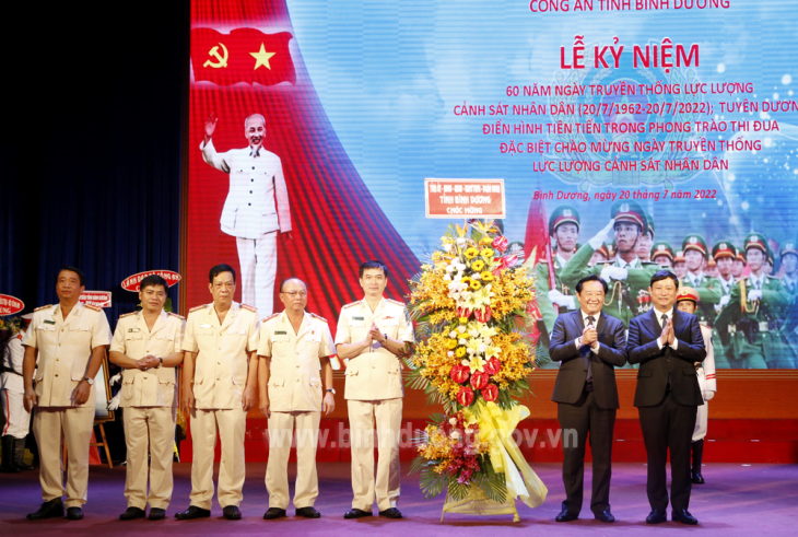 Phát huy truyền thống vẻ vang của lực lượng Cảnh sát nhân dân Bình Dương